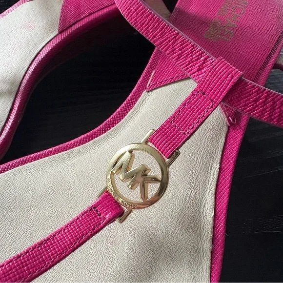 Michael Kors Pink Sandals Size 8 NEW - Picture 6 of 9